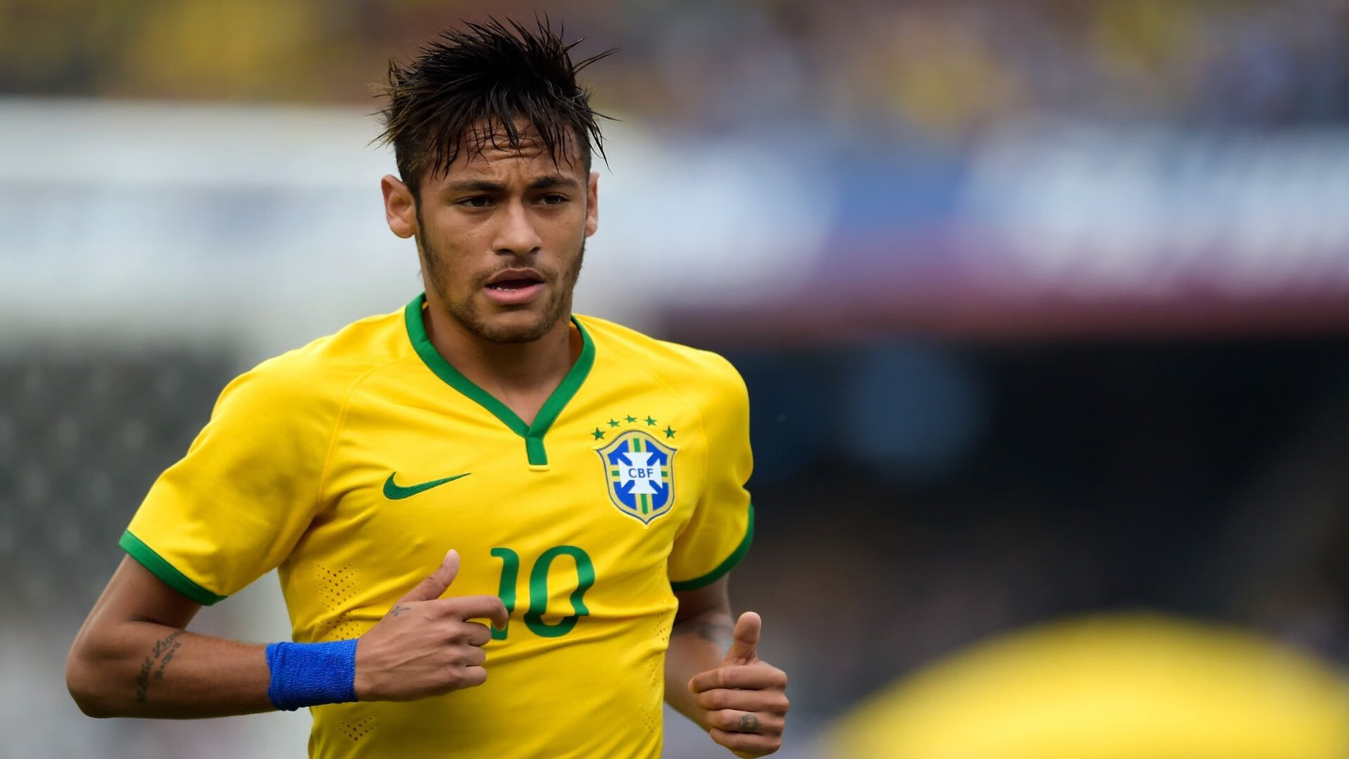 塞尔·拉恩：他是全黑队进攻的关键，突破速度超乎想象，拉塞尔的队友有多强